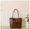 Bolso Tote de Cuero Encerado de Gran Capacidad a la Moda 2026 Primavera Nuevo Elegante y Único Retro Bolso de Hombro/Axila