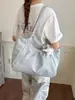 Bolsa tote plissada de nicho estilo coreano para mulheres, novo modelo de verão 2026, bolsa de grande capacidade para estudantes universitários, bolsa de ombro para o dia a dia
