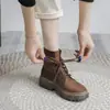 Botas Martin Femininas 2026 Novo Estilo Britânico Retrô Versátil Marrom Solado Grosso Botas Curtas Botas Simples Foscas Primavera e Outono Botas de Trabalho