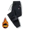 Calças grossas forradas de lã masculinas, calças esportivas largas e casuais plus size, calças de moletom da moda para atividades ao ar livre, calças retas