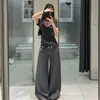 Camiseta Básica Sexy Americana Gris Oscuro Hombro Derecho Cuello en U Manga Corta para Mujer Verano Ajustada a la Cintura Efecto Adelgazante Top Corto