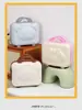 Venta al por mayor de fábrica equipaje ultraligero de mano 20 rueda universal silenciosa para mujer 24 pulgadas contraseña cremallera japonés 26 maleta