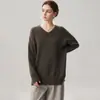 Suéter casual grueso de cachemira para mujer, de longitud media, cuello en V, otoño e invierno, talla grande, holgado, adelgazante, top de punto básico para mujer