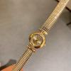 Timini DINIMI Nuevo Reloj de Moda para Mujer Retro Esfera Pequeña Placa Romana Cinturón de Malla de Bambú Ligero Lujo Vivo