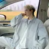 Moda de otoño para hombre: Camisa de estilo japonés, juvenil, a rayas blancas y negras, camisa de manga larga de corte holgado, a la moda, estilo americano