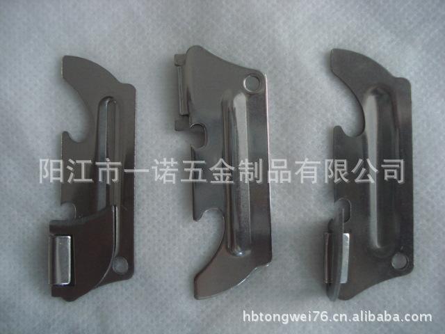 B-012D简易开瓶器,5.5X2CM，材质是2R13，厚度