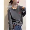 Moda Coreana Jovem Camiseta de Manga Longa com Gola Redonda Canelada para Mulheres 2026 Novo Top de Outono/Primavera para Roupa Externa e Interna