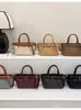 Bolso de axila de moda transfronterizo 2026, bolso de hombro de color liso exquisito estilo europeo y americano, bolso de mano versátil para el día a día