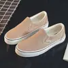 Tênis Feminino Branco com Estampa de Grou Preguiçoso Retro Cano Baixo Pequenos Sapatos Brancos Slip-Ons Estilo Coreano Versátil Cor Sólida Mocassins Tênis de Lona Respirável