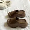 Chinelos Vermelhos com Solado Grosso de 8cm com Aumento de Altura, Sem Cheiro, Sensação Confortável, Chinelos Femininos para Uso Externo, Sandálias de Salto Alto de Verão