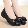 Zapatos de Madre Cuero Suave Cómodos Suela Suave Zapatos de Una Capa Zapatos Casuales de Cuero para Mujer con Lazo Primavera y Otoño Nuevos Zapatos de Punta Redonda para Mujeres de Mediana Edad y Mayores