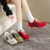 Ins versión coreana de zapatos Forrest Gump para mujer 2026 otoño suela gruesa que aumenta la altura nuevo modelo estudiante deportivo estilo callejero zapatos casuales D1821
