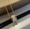 Versión Alta Collar de Cerámica Baojia para Mujer V Oro Oro Rosa Primavera Hombrecito Rojo Cadena para Cintura Clavícula Grande y Pequeña Caridad
