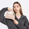 Bolsa Semicircular Estilo Nuevo Verano 2026 para Mujer, Color Sólido, Bolso de Mano con Hebilla de Cierre Retro, Bolso Cruzado Casual Moderno y Elegante
