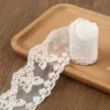 Venta al por mayor del fabricante Encaje de Malla de 4.5cm Encaje de Seda de Leche Ropa Lolita Encaje Bordado en Malla Personalización