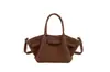 Bolso de Mano Retro de Gamuza Mate para Mujer 2025 Verano Casual Versátil Moda Trabajo Desplazamiento Hombro Cruzado