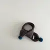 Bufanda de Invierno Qiunan Kidsren Estilo Coreano Rayada con Bola de Pelo para Niños y Niñas Bufanda Caliente Rayada para el Cuello Venta al por Mayor