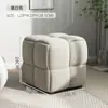 Taburete Pequeño de Madera Maciza para Uso Doméstico, Taburete Bajo Creativo y Elegante, Banco para Cambiarse los Zapatos, Otomana para Sentarse, Reposapiés para Sofá de Sala de Estar