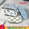 Nuevo Estuche para Gafas de Miopía con Dibujos Pintados en Spray Venta al por Mayor Estudiante Montura de Plástico Estuche para Gafas Logo Personalizado del Nombre de la Tienda