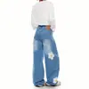 Pantalones de mezclilla lavada con bordado floral estilo retro americano para hombre, pantalones largos casuales de pierna recta para primavera/otoño 2026 para parejas