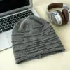 Chapéu de tricô listrado, estilo relaxado, para afinar o rosto, de outono e inverno feminino, lã pura, estilo coreano, quente, com aba dobrada, moderno e um design moderno e oversized