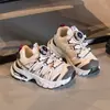 Zapatos Casuales Transpirables de Malla para Niños 2026 Otoño Nuevas Zapatillas de Moda Versátiles para Niños Niñas Tendencia Zapatos de Papá