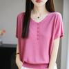 2025 Novo Verão Tencel Lyocell Decote V Tricô Camiseta de Manga Curta Feminina Listrada Horizontal Pulôver Blusa para Usar por Baixo Top