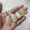 Venta al por mayor de fábrica colgante de calabaza de jade afgano blanco colgante de frijol de jade colgante de anillo de flor azul antiguo colgante de jade de tarjeta de nada