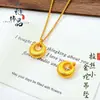Tienda de Oro Mismo Estilo Oro Antiguo Cepillado Pepita de Oro Pequeña Colgante Nuevo Chino Versátil Pepita de Oro Hebilla de Seguridad Collar para Mujeres
