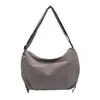 Bolsa Dumpling Simples Casual Leve Bolsa de Ombro Bolsa Transversal Versátil Japonesa Bolsa Feminina Estudante Universitária Aula Deslocamento Mochila
