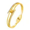 Pulseira Popular Tendência em Aço Titânio Borboleta Aberta Simples Pulseira Abertura Mola Pulseira Diamante Prensado Areia em Estoque