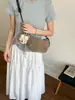 Bolso de Luna Coreano para Mujer 2025 Nuevo Versátil de Gama Alta de Nicho Bolso Croissant Bolso Dumpling Escarchado Bolso Cruzado