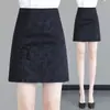 Falda de mujer estilo chino, nueva falda bodycon estilo chino, 2026 primavera y otoño nueva falda corta de línea A ajustada jacquard de cintura alta