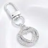 Lujo Ligero Chapado en Oro Full Diamante Charm Hebilla en Forma de D Colgante Hueco en Forma de Corazón Accesorios para Bolsos Llaves Fábrica Stock Mayorista