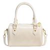 A popular bolsa de Boston deste ano totalmente combinando primavera e verão 2024 Nova bolsa de mensageiro de ombro retrô bolsa portátil feminina pequena