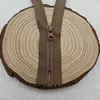 Não. 3 e Não. 5 Zíperes Plásticos com Fechamento Final e Cabeça em Resina em Formato de Amêndoa, Adequados para Jaquetas Corta-Vento, Roupas Infantis e Carcela de Roupas de Trabalho