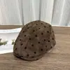 Gorra de Visera con Lunares Estilo Coreano para Mujer 2026 Nueva Versátil Adelgazante Facial Moda Otoño e Invierno Artística Retro Gorra de Pintor