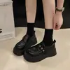 Sapatos femininos de couro pretos com sola grossa para aumentar a altura, novo estilo de verão, mocassins versáteis estilo britânico com velcro, sapatos JK single