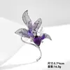 Exquisito Broche Floral, Pin de Flor de Lirio Morado, Elegante y Estilizado Ramillete Decorado con Cristales, Accesorio de Moda para Mujer