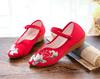 Sapatos de bico fino sem caixa de sapato sapatos de camada única primavera e verão sapatos femininos com sola de tendão sapatos de pano bordado com fivela combinando cheongsam sapatos femininos