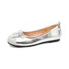 Sapatos Baixos Weiwei Girl 767-2 Bico Redondo Vermelhos para Mulheres, Sapatilhas Estilo Francês de Solado Macio, Sapatos Gentis para Noite para Mulheres