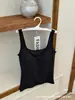 Camisola de otoño e invierno con cobertura lateral en el busto y copas de sujetador incorporadas, top pequeño puro y seductor para mujer, capa interior con hermoso diseño en la espalda