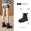 Botas Martin pretas femininas Augusden, modelo novo 2026, com sola grossa, que aumentam a altura, botinhas estilo britânico, botas de motociclista com cadarço