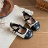 Zapatos de piel para niña estilo coreano, nuevos modelos de primavera y otoño, zapatitos de princesa para niños estilo Chanel pequeño, mocasines de bebé, zapatos planos para niñas pequeñas