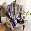 Lenço de Seda Artificial Novo Estilo de Verão para Mulheres 110cm Liso Quadrado Grande Lenço Versátil Estampado Decorativo Protetor Solar Xale Atacado
