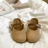 Meias-pantufas Fechadas na Ponta, com Solado Grosso e que Aumentam a Altura para Mulheres, Novas Sandálias de Verão para Exterior, Chinelos Slip-On Preguiçosos Estilo Birkenstock