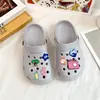 Zuecos transpirables de suela blanda antideslizantes para mujer con dibujos animados, sandalias de moda de verano para exteriores, pantuflas huecas estilo coreano