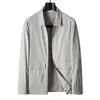 Chaqueta para Hombre Temporada Primavera y Otoño 2026 Cuello Solapa Cremallera Estilo Ropa de Trabajo para Jóvenes y de Mediana Edad, Abrigo Delgado Casual de Negocios de Lujo Ligero