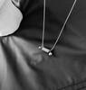 Collar espiral de acero de titanio para hombre, moda, personalidad, diseño de nicho, sentido, cadena para clavícula, moda de alto sentido, versátil, joyería de estilo frío.