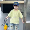 Conjunto de Camisetas de Manga Corta para Niños 2026 Verano Nuevo Estilo Pantalones Cortos de Mezclilla Rasgados para Niños Ropa de Verano Ropa Moderna para Bebés